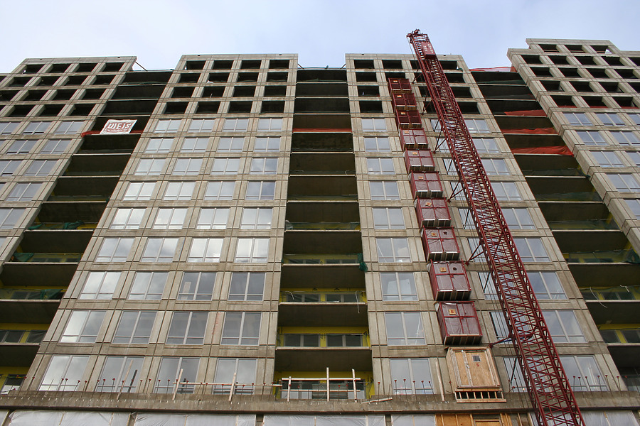 415 Premier Apartments by Daniel Kieckhefer