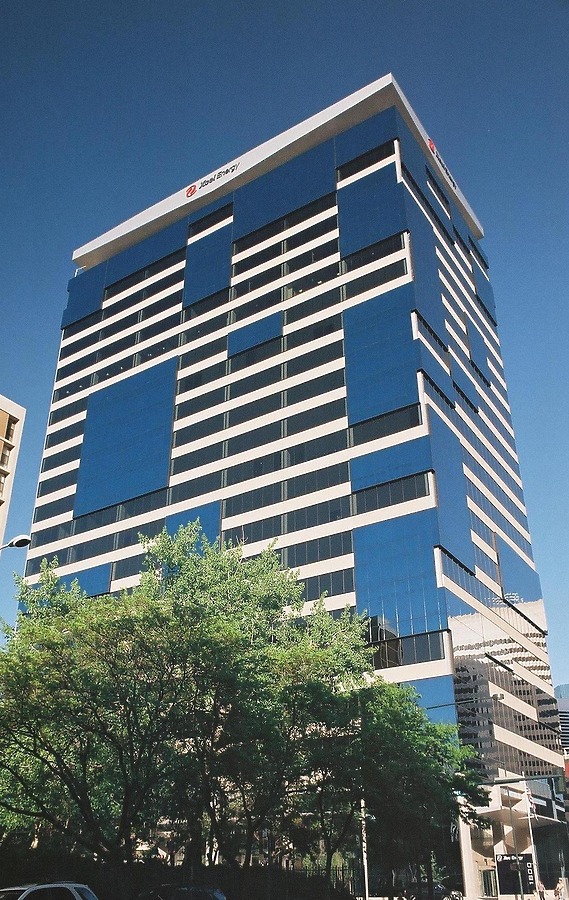 1800 Larimer Street by Brian LoBue