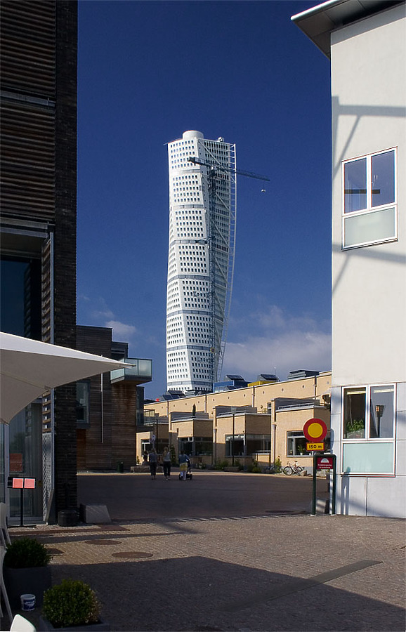 HSB Turning Torso by Pavel Toczynski