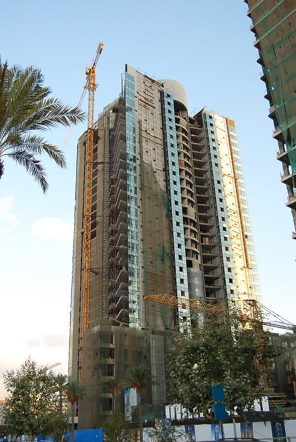 Beirut Tower by Nareg Karamanoukian