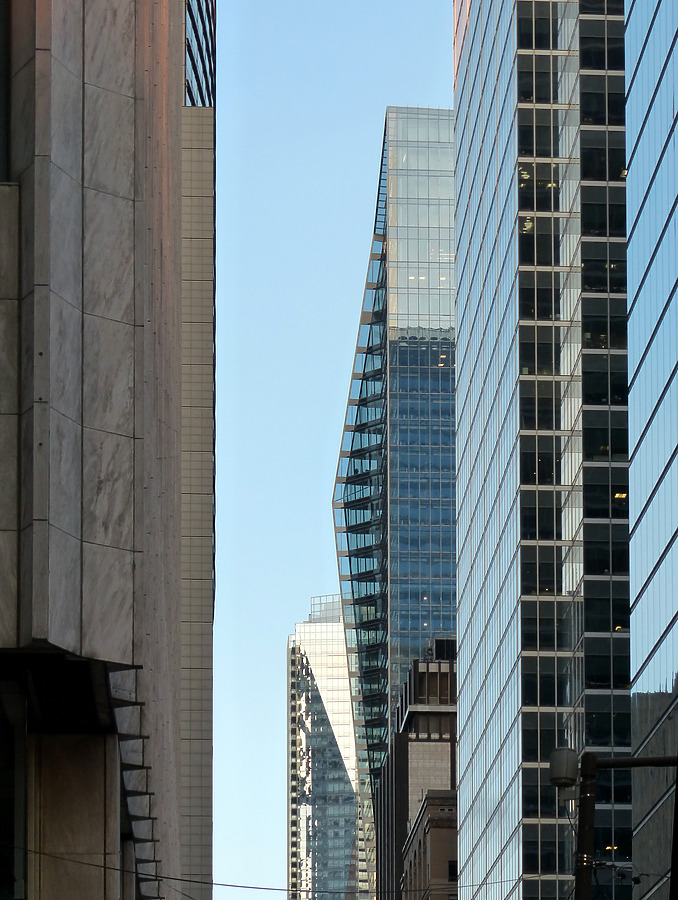 EY Tower by Nate Lindsey