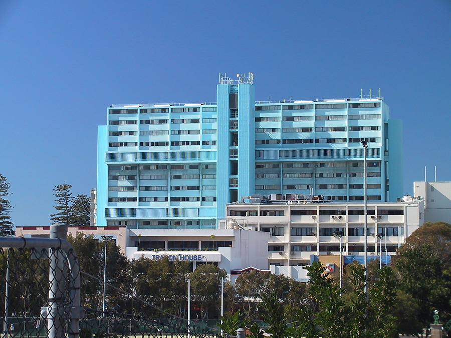 Manly National Hotel by John Bek