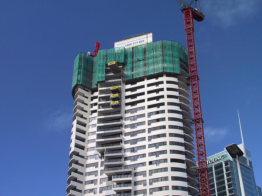 Meriton Tower by John Bek