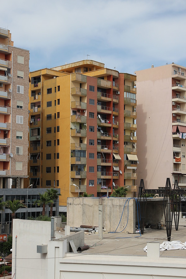 Mema House by Kjetil Balog