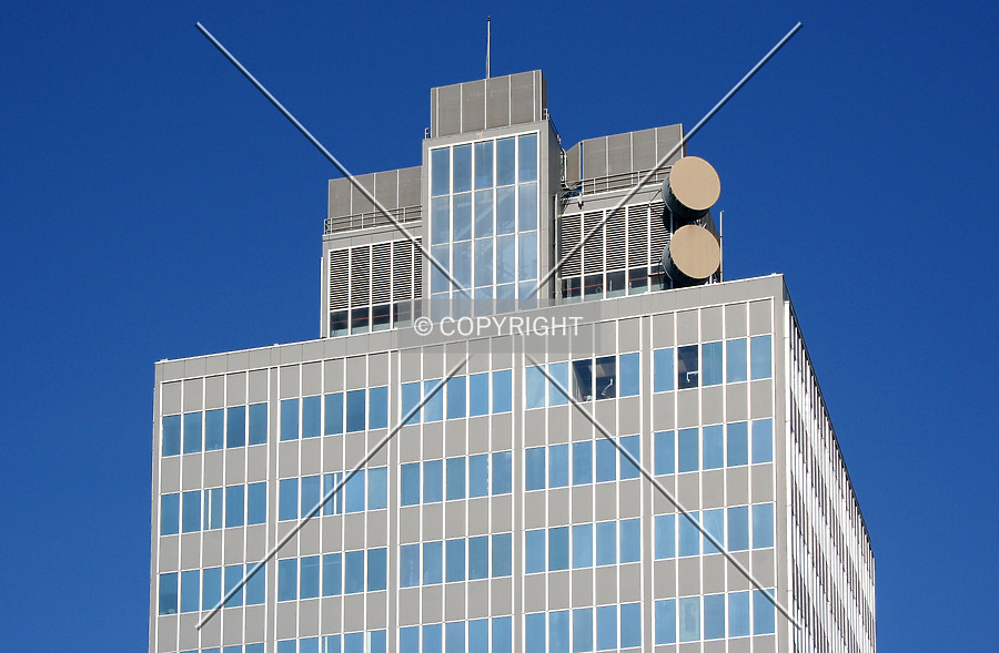 511 Building by Serdica