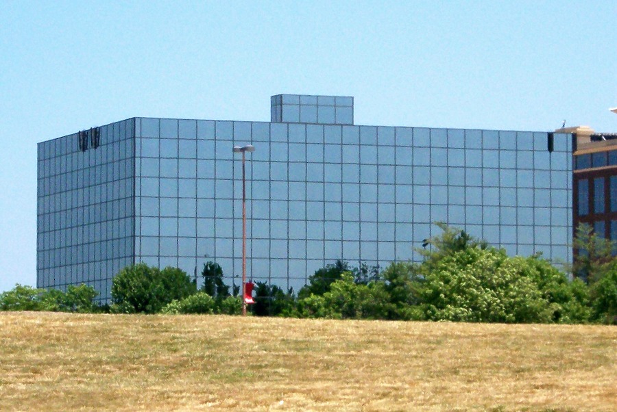 400 Chesterfield Center by Ryan Hildebrand