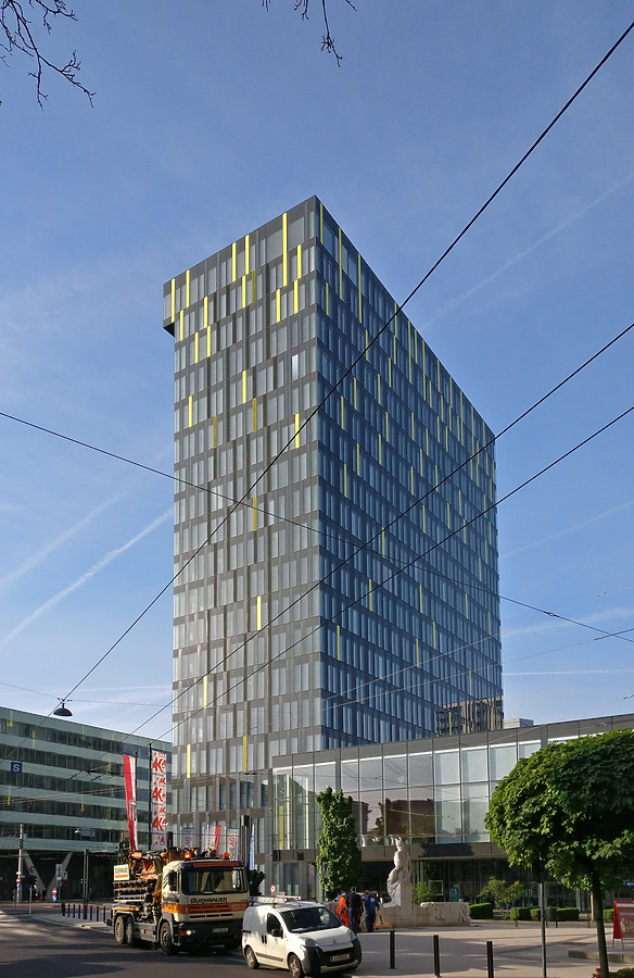 Power Tower by Huopa