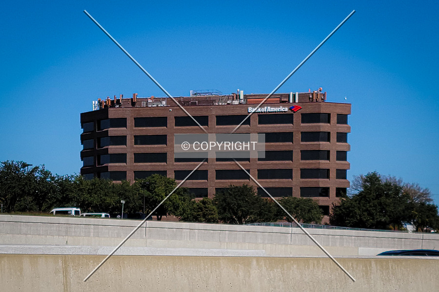 Bank of America Building by Ryan Hildebrand