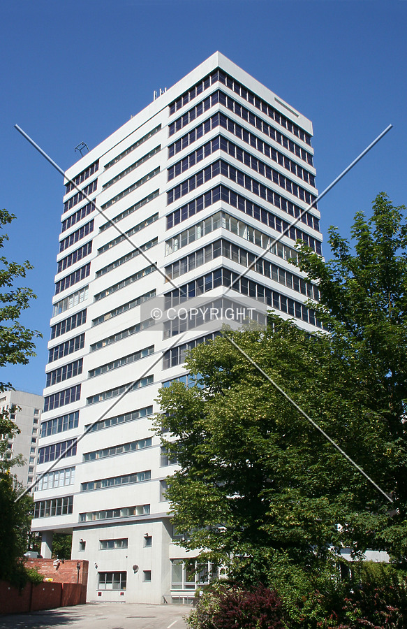 Lyndon House by Neil Nickolds