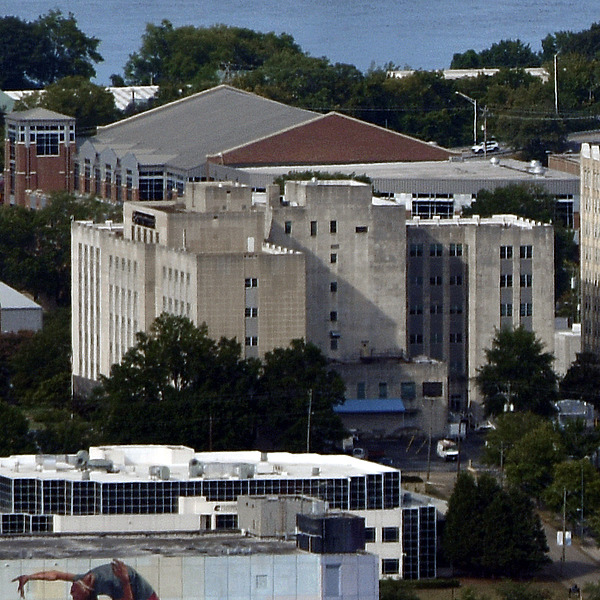Chattanooga State Office Building by John W. Cahill