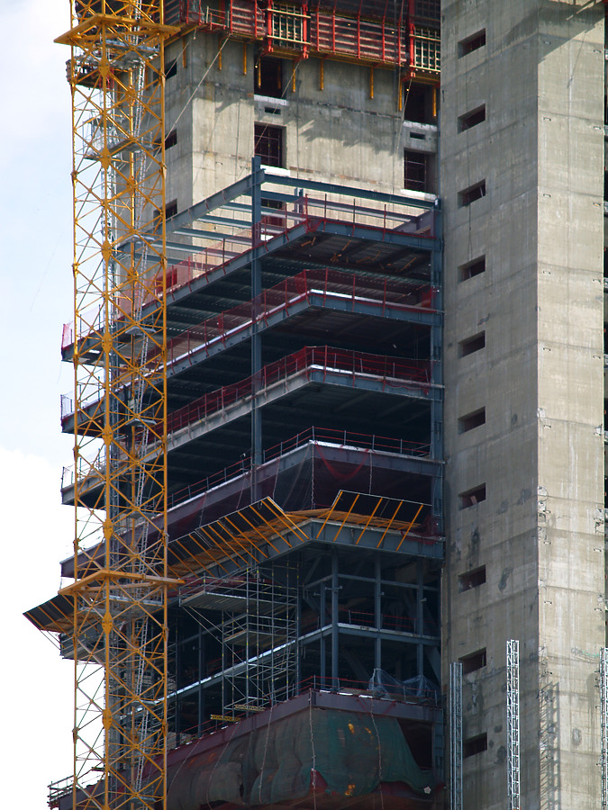 Torre Caja Madrid by Cesar Serrano