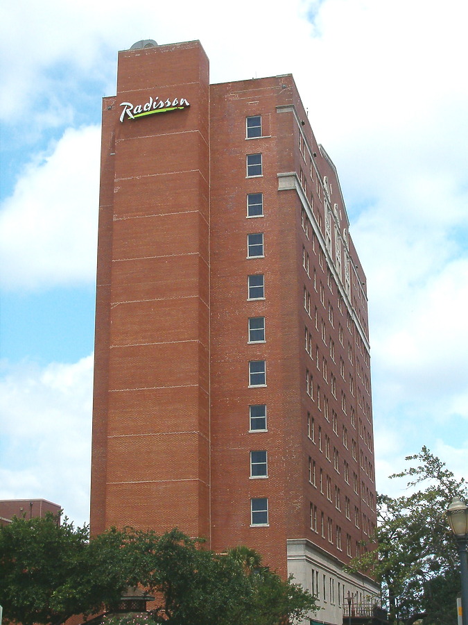 The Admiral Hotel Mobile, Curio Collection by Hilton by Rodney Gunn