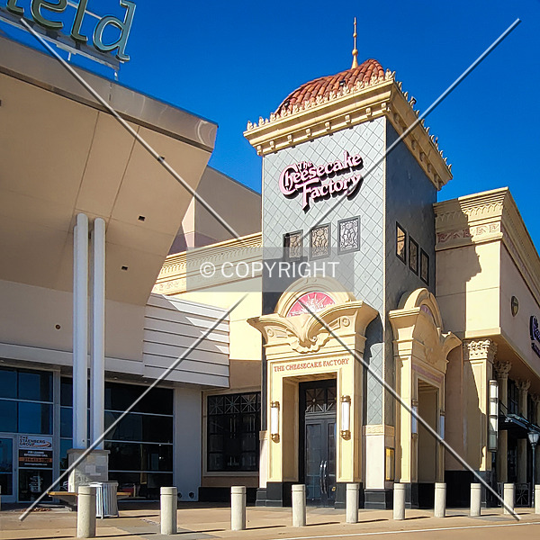 Chesterfield Mall by Ryan Hildebrand