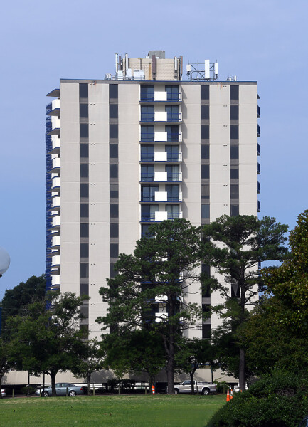 226-093-577