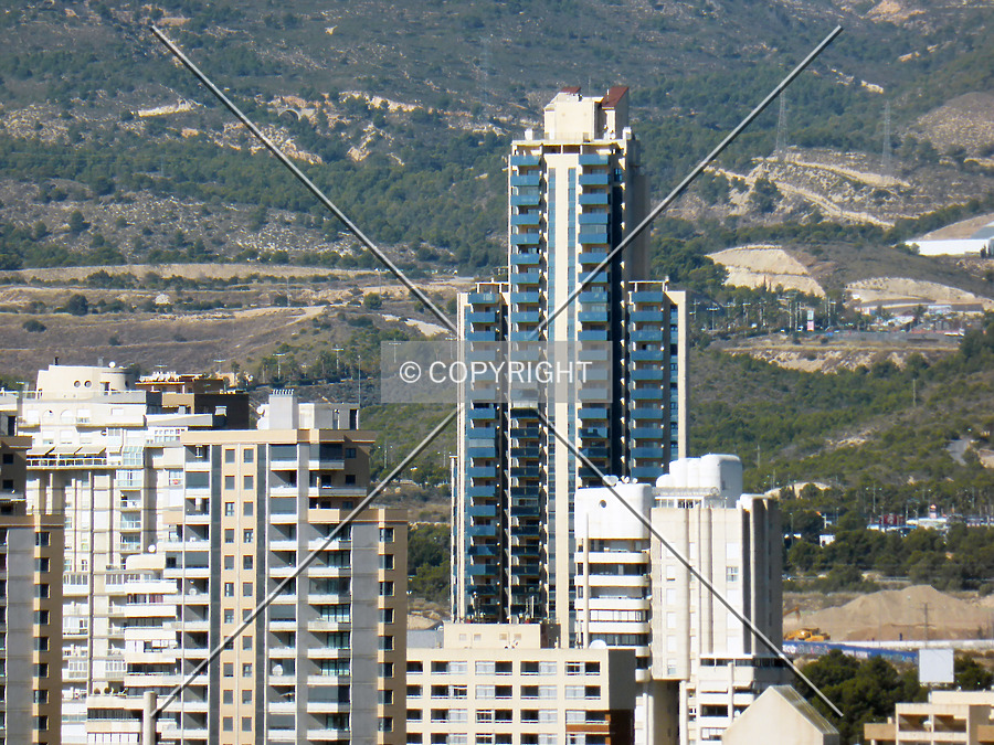 Edificio Kronos by Nephilim