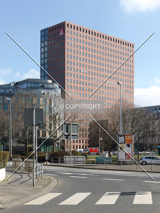 Hochhaus MainForum by Nephilim