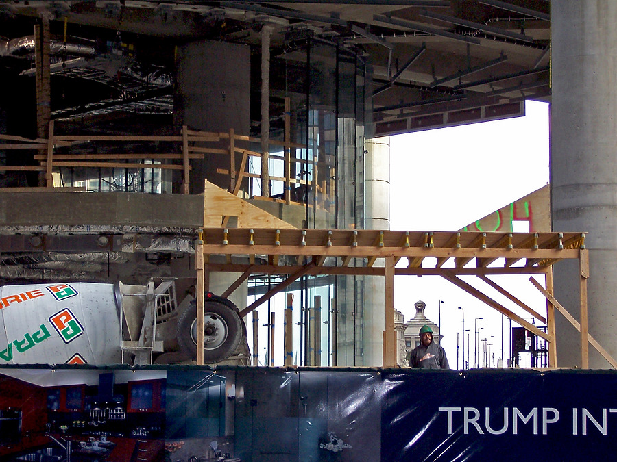 Trump International Hotel & Tower by Shawn Ursini