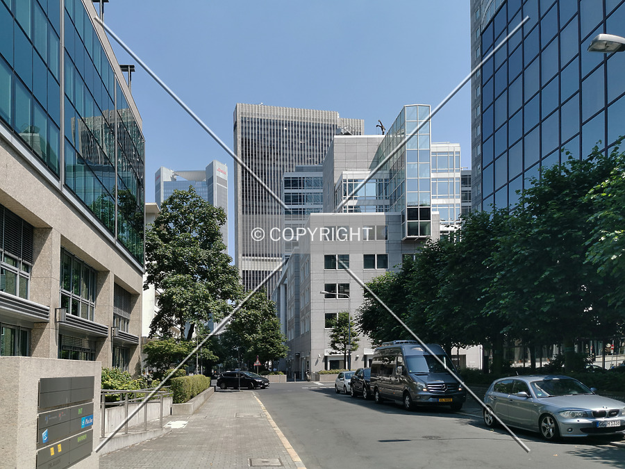 Frankfurter Büro Center by Nephilim