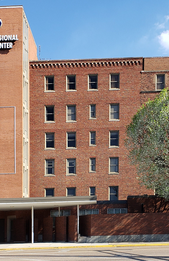 Gateway Regional Medical Arts Building Annex by Ryan Hildebrand