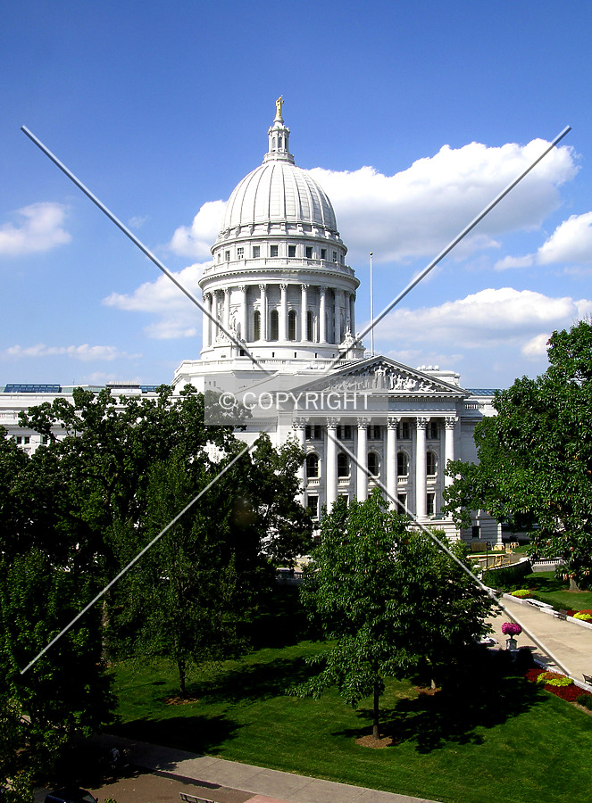 Wisconsin State Capitol by Chris Patriarca