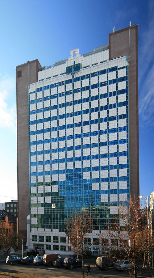 Shell-bygget by Kjetil Balog