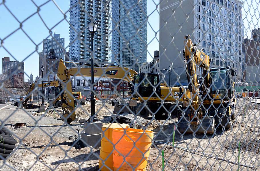 3 Hudson Boulevard