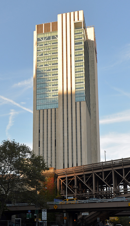 375 Pearl Street by John W. Cahill