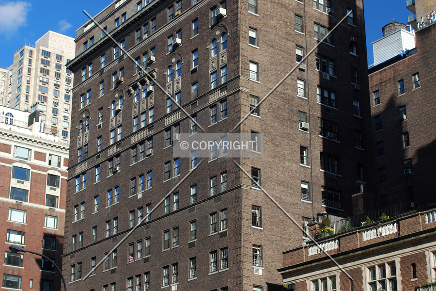 1035 Park Avenue