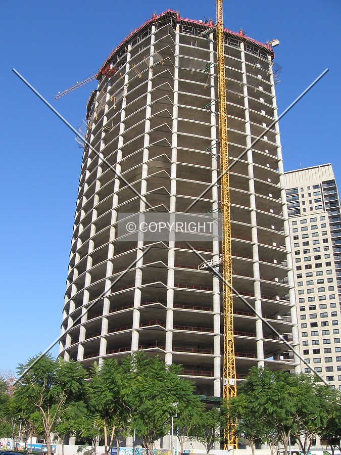 Torre Repsol YPF by Maximiliano Buono