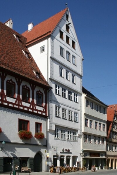 Das Hohe Haus