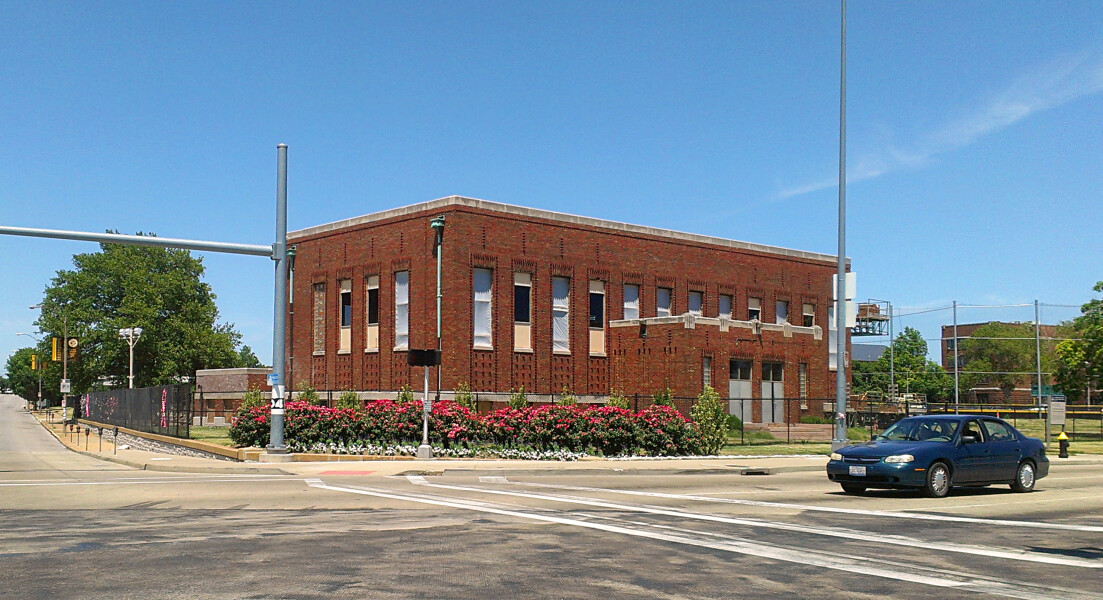 3050 Laclede Avenue