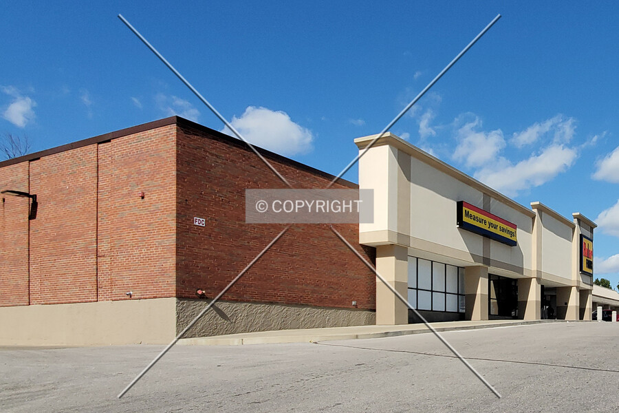Bissell Hills Shopping Center Building I