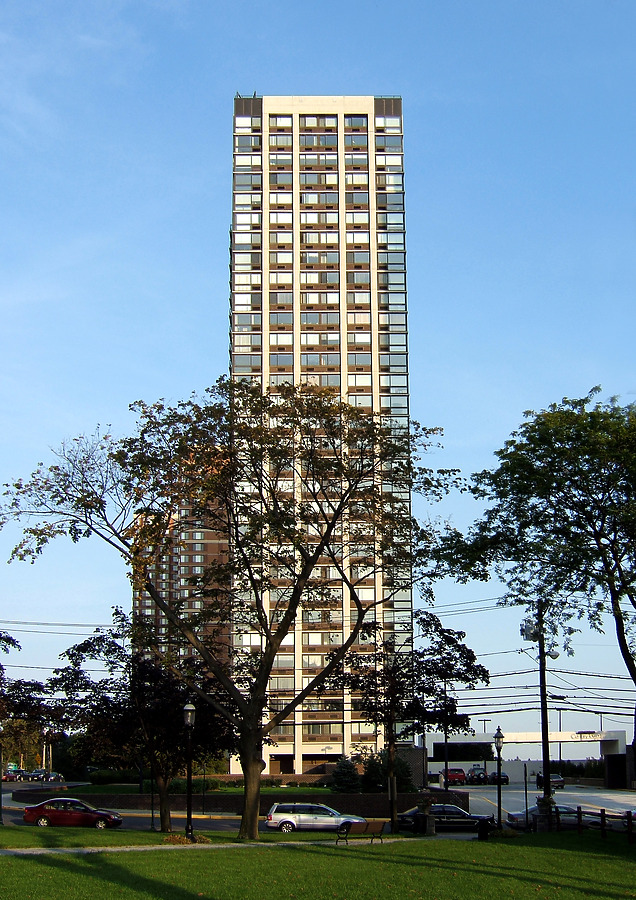 River Ridge Condominium by John Cahill