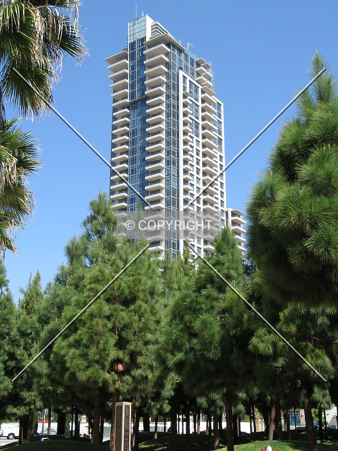 Pinnacle Marina Tower by Emmanuel D.