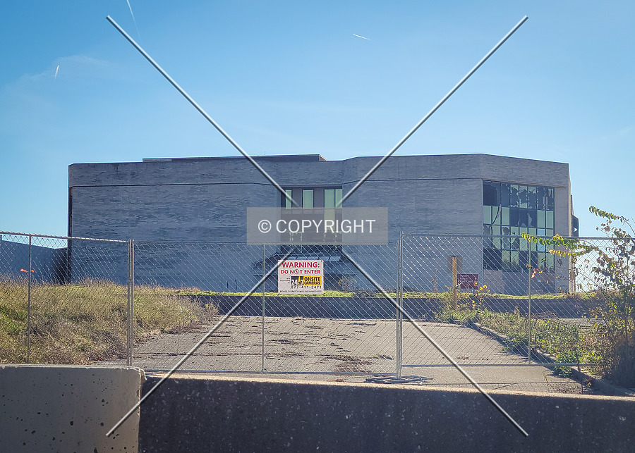 Jamestown Mall by Ryan Hildebrand