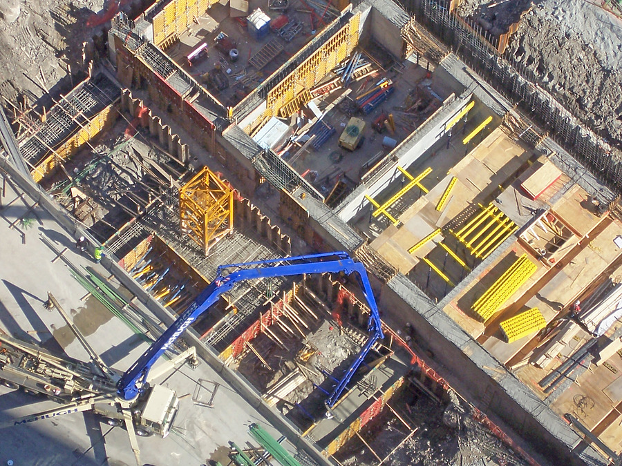 Trump International Hotel & Tower by Shawn Ursini