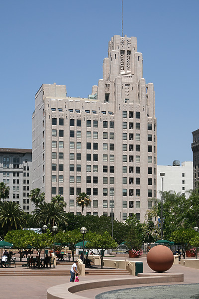 237-001-736