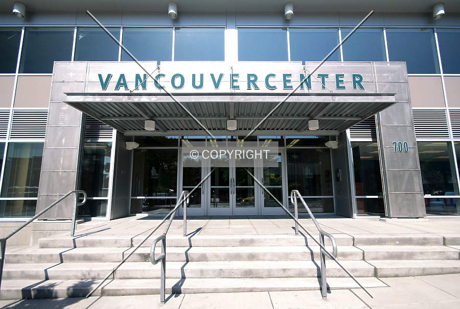 Vancouver Center 3 - Viewpoint by Serdica