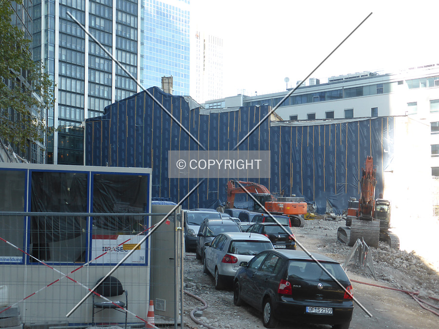 FOUR Frankfurt - Tower 1 by Nephilim