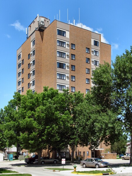 Nokomis Apartments