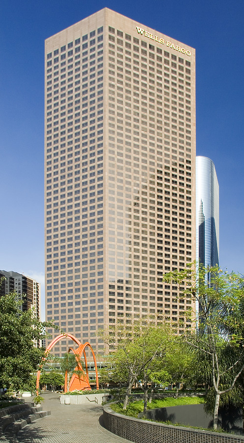 Wells Fargo Tower by Pavel Toczynski