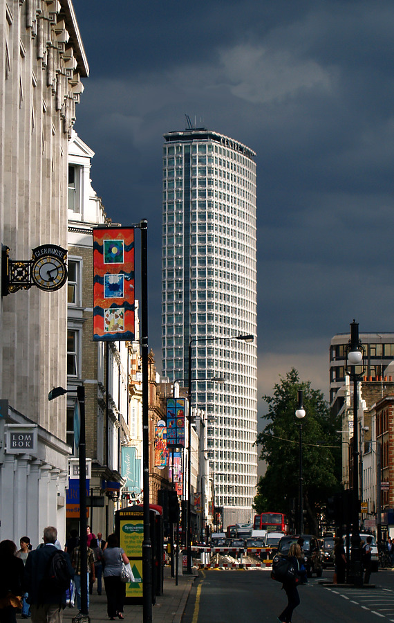 Centre Point by Cesar Serrano