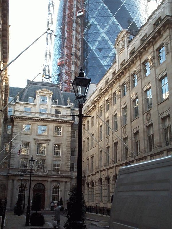 30 St Mary Axe by Jonathan Smith