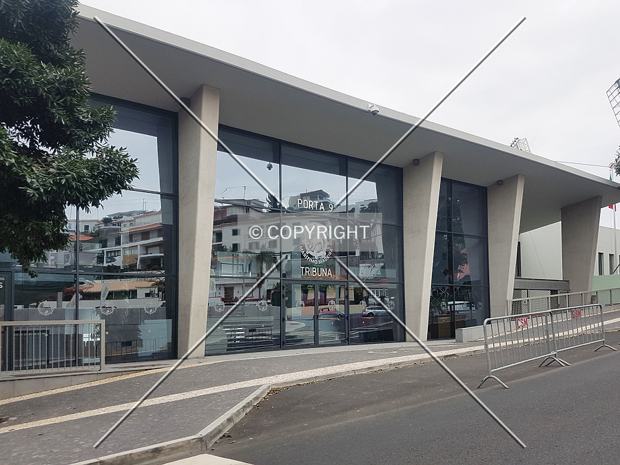 Estádio do Maritimo by Nephilim