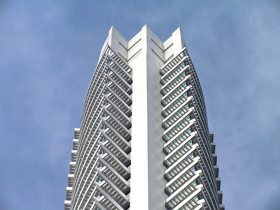 Le Meridien Kuala Lumpur by John Bek