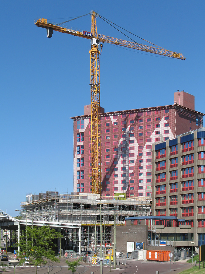 Het Strijkijzer by Michiel van Dijk