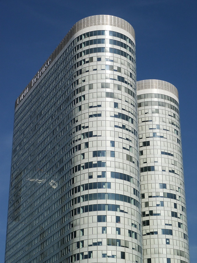 Coeur Défense by Daniel Kieckhefer