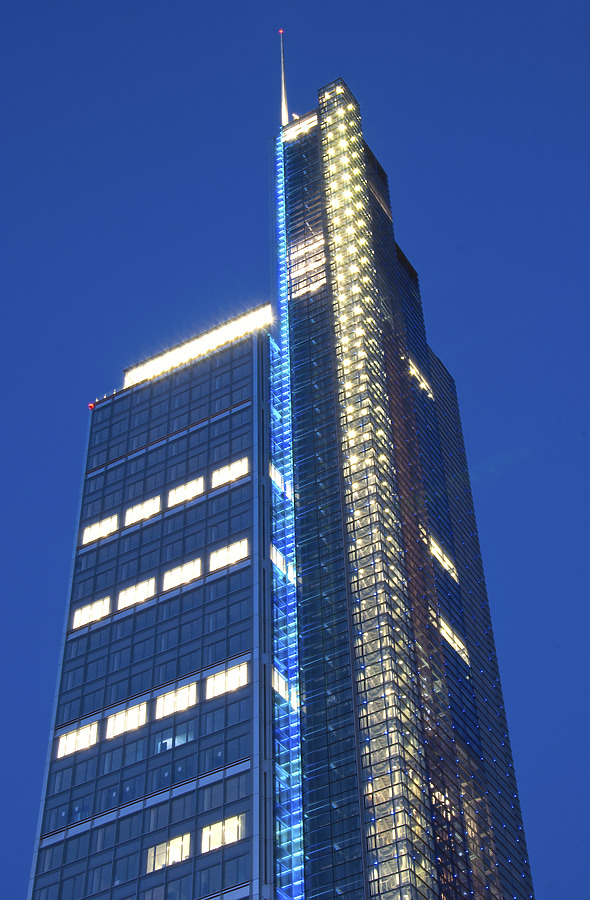 Heron Tower by Nareg Karamanoukian