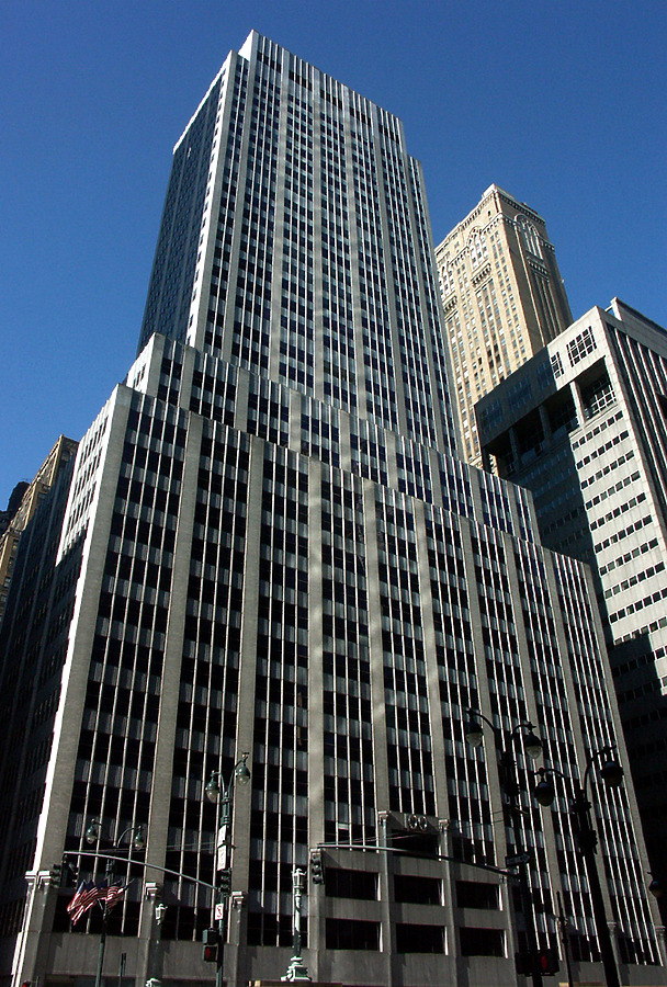 100 Park Avenue by Nate Lindsey