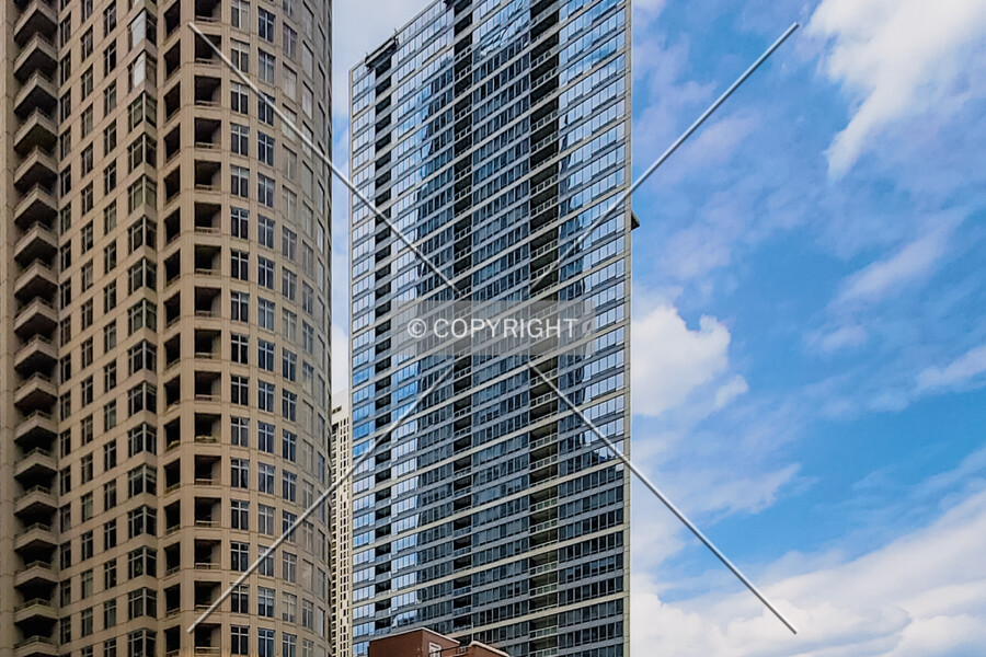 600 Lake Shore Drive, South Tower